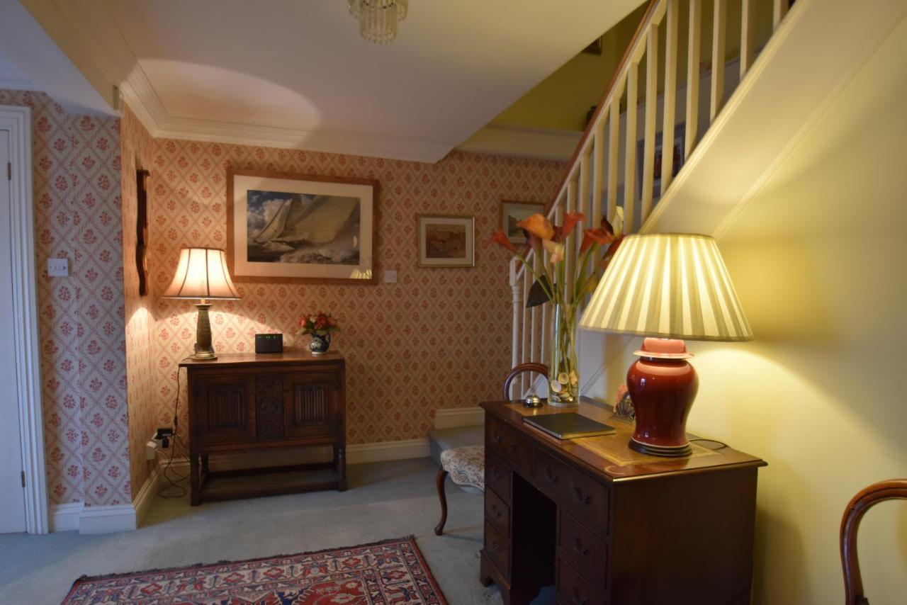 Whitefriars, Rye - Central Location With Parking For 3 Cars - Large Family Home Buitenkant foto