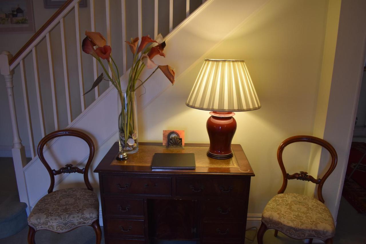 Whitefriars, Rye - Central Location With Parking For 3 Cars - Large Family Home Buitenkant foto