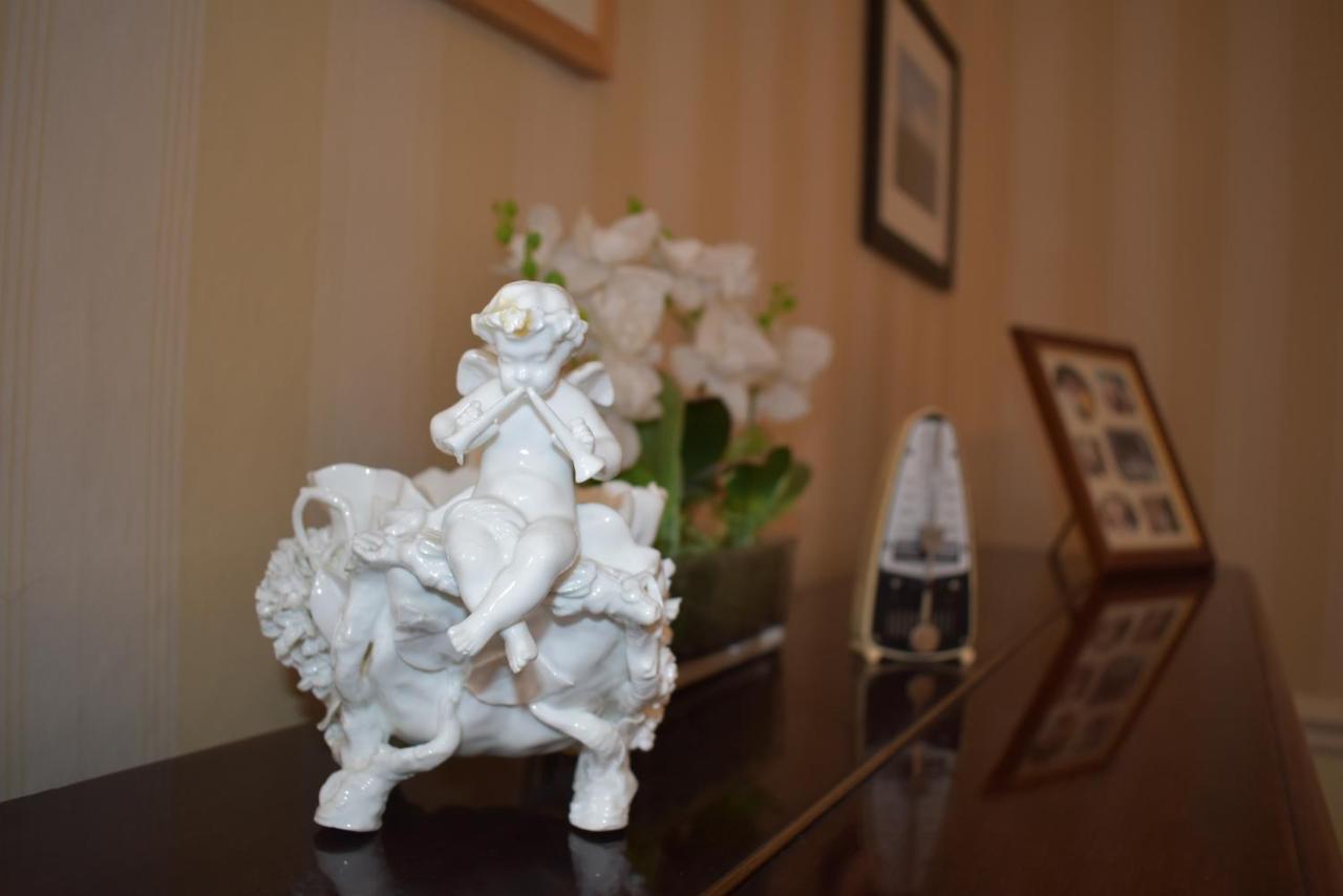Whitefriars, Rye - Central Location With Parking For 3 Cars - Large Family Home Buitenkant foto