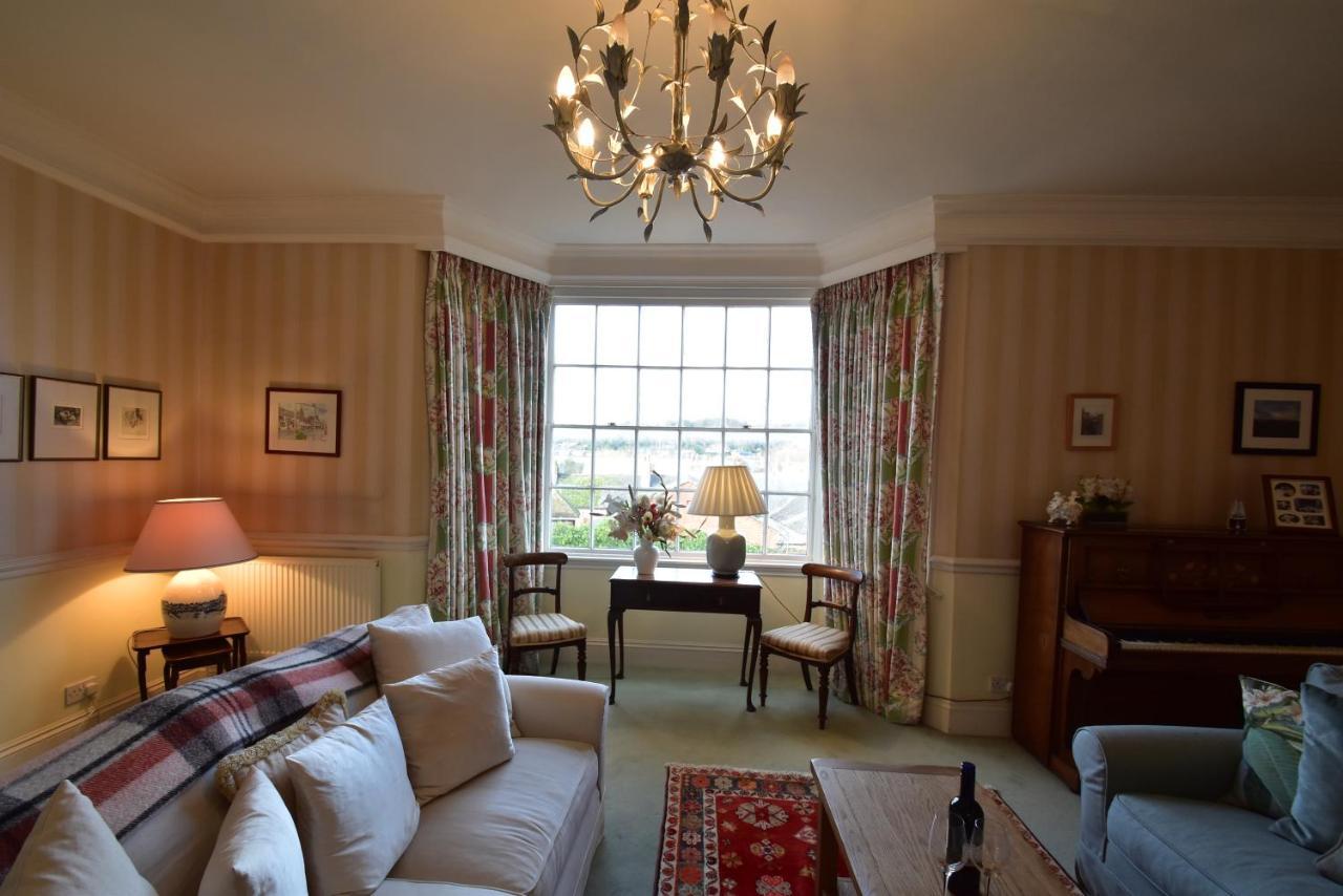 Whitefriars, Rye - Central Location With Parking For 3 Cars - Large Family Home Buitenkant foto