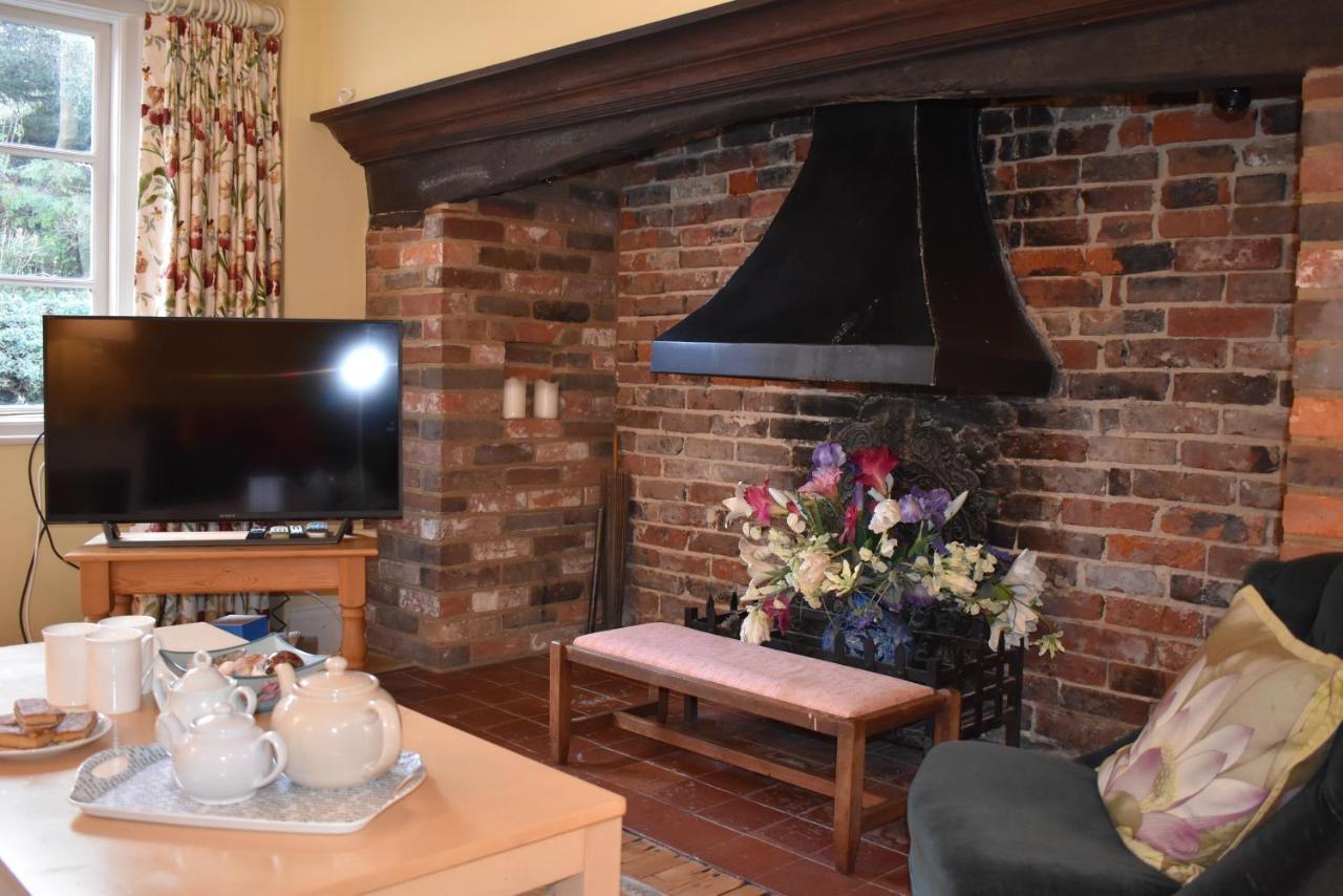 Whitefriars, Rye - Central Location With Parking For 3 Cars - Large Family Home Buitenkant foto